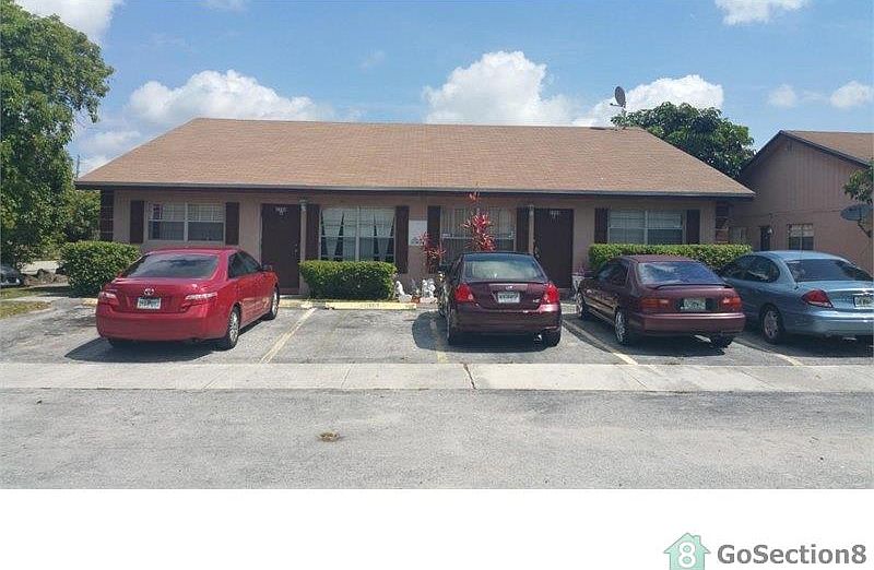 1st image of 2200 NW 15th Ave #2B