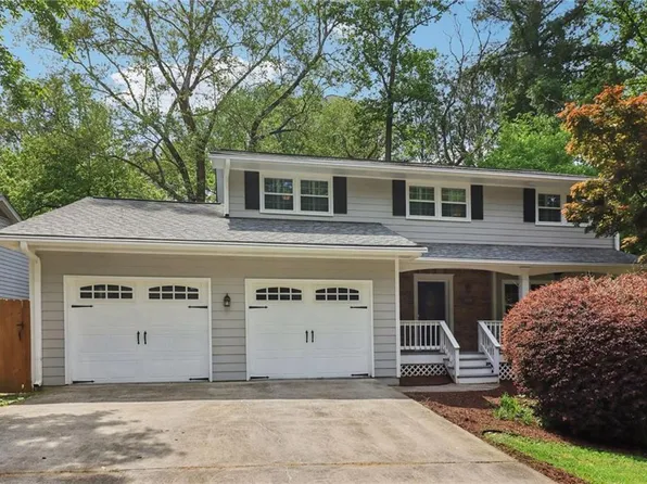 571 Densley Dr, Decatur, GA 30033