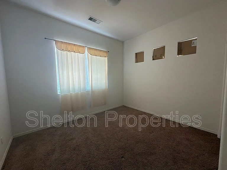 25207 W Centre Ave — Photo 21