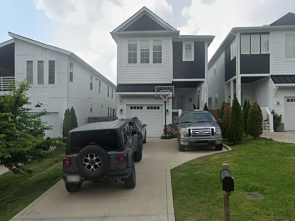 1st image of 845 Dewees Ave