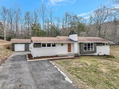 357 Town N Country Dr, Wilkesboro, NC, 28697