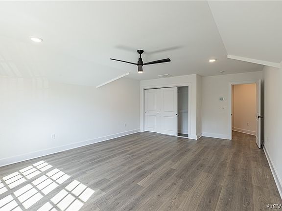 4th image of 10520 Little Meadow Lane Gln