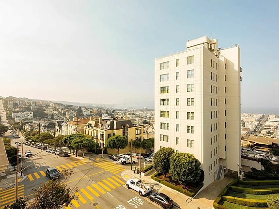 2nd image of 2273 Broadway St #521