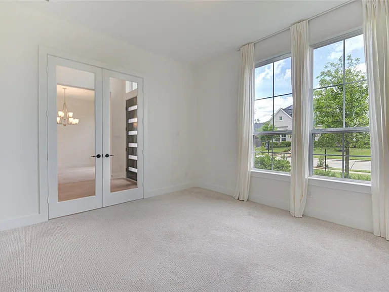 10318 Fountain Shore Dr — Photo 8