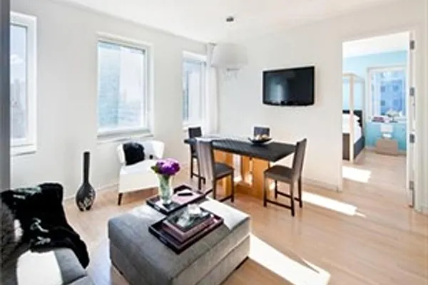 Rented by Corcoran | media 123