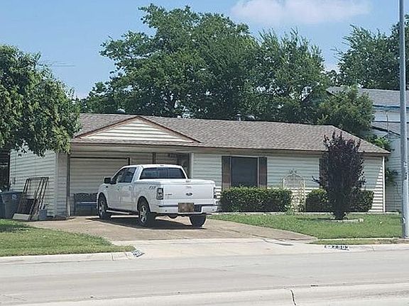 3rd image of 2503 Oates Dr