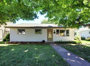 1115 S 16th St, Quincy, IL 62301