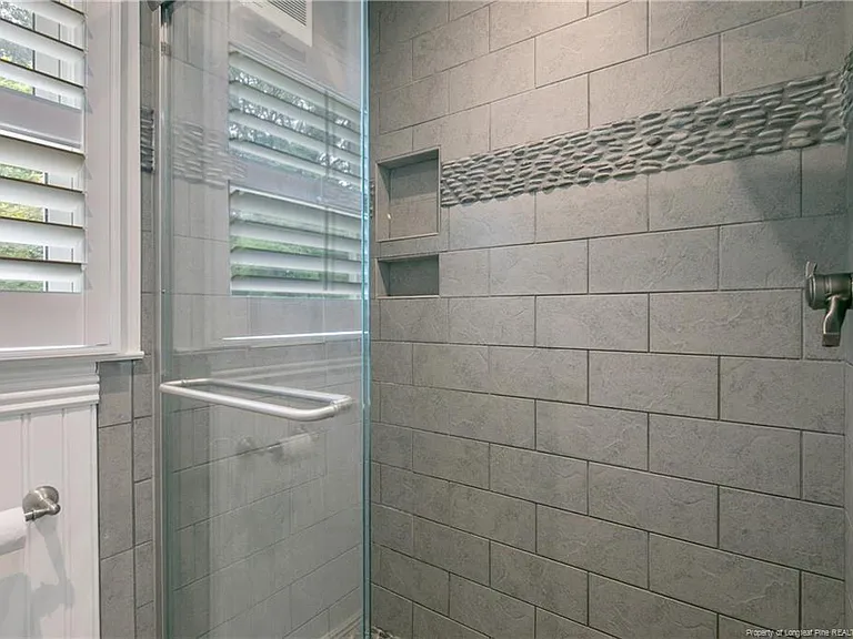 415 Vista Dr — Photo 23