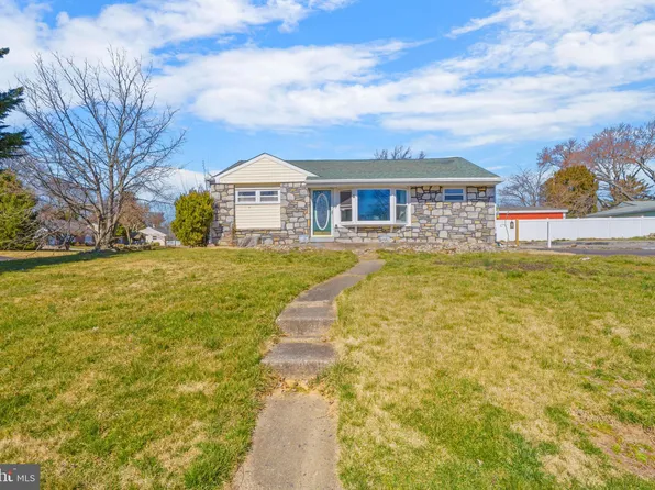 1506 Sycamore Ave, Willow Grove, PA 19090