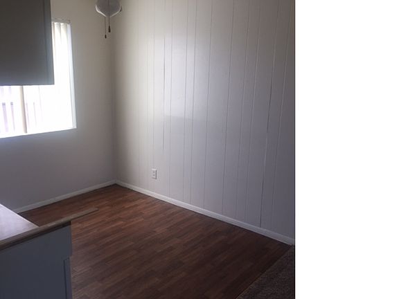 3rd image of 6008 Bromley Ave APT 6