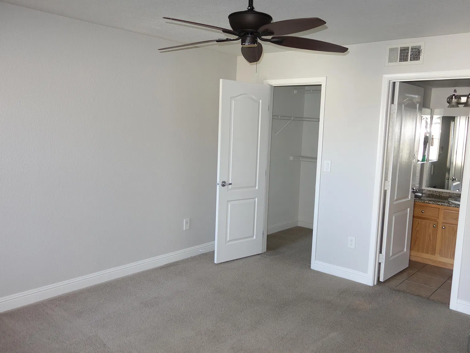 5055 W. Hacienda Ave. #2152 - 1 — Photo 2