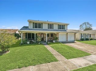 461 Lynnmeade Rd, Gretna, LA 70056