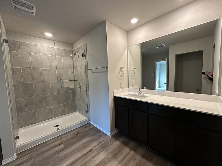 7005 Luella Dr — Photo 8