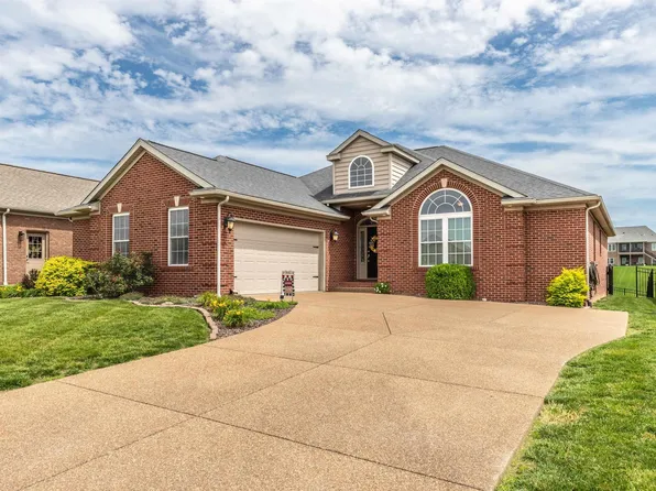 5820 Waterstone Dr, Newburgh, IN 47630