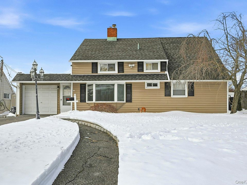1st image of 23 Elm Drive W