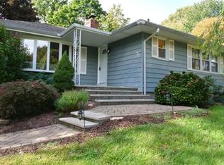 32 Valley View Ave, Randolph, NJ 07869