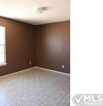 4th image of 3416 Billet Hill St