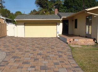 412 Apple Grove Ln, Santa Barbara, CA 93105