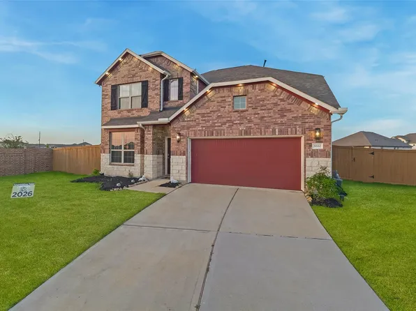 8610 Cichlid Ln, Cypress, TX 77433