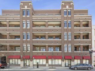 4420 N Clark St APT 206, Chicago, IL 60640