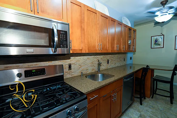 Sold by Dorsa Group | media 1