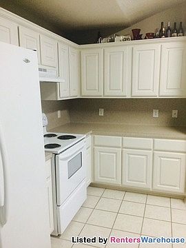 4th image of 2602 Ling Cir