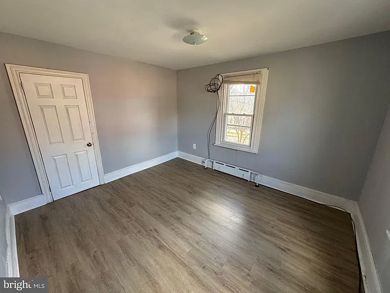 729 E Haverford Rd — Photo 8