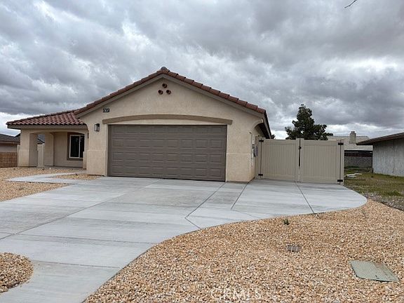 2nd image of 14765 Aberdeen Ln