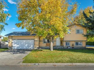 1302 N Best Rd, Spokane, WA 99216