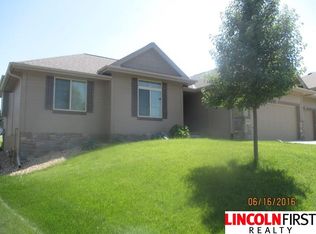 15409 Chalco Pointe Dr, Omaha, NE 68138