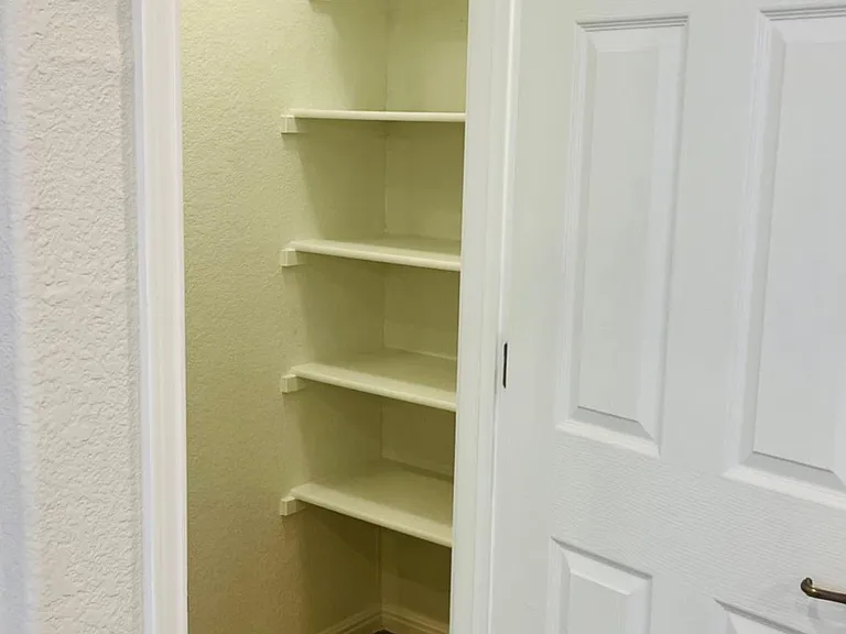 512 Turkey Creek Cv — Photo 33