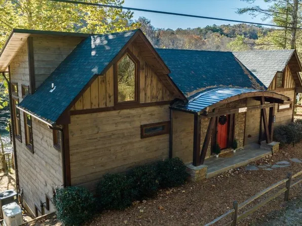 456 Valley Ln, Mineral Bluff, GA 30559