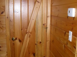 1600 Greasy Branch Rd, Bryson City, NC 28713