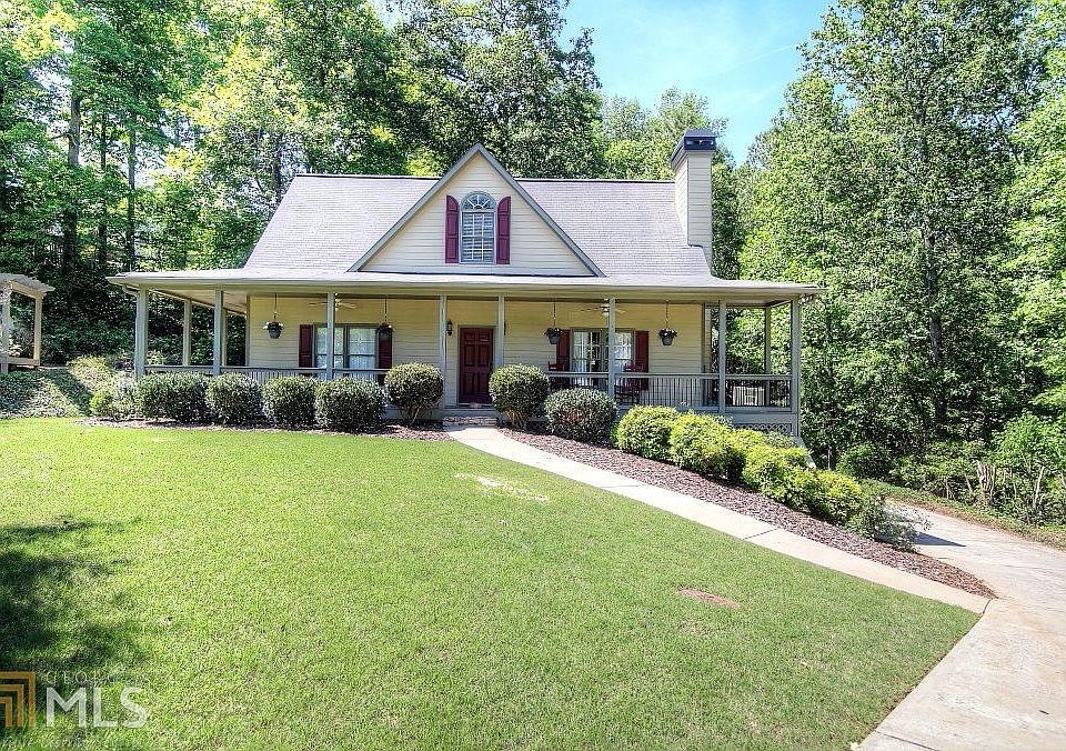 1st image of 500 Wisteria Dr