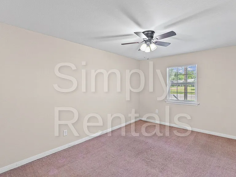1220 Texas St — Photo 13