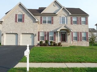 13 Bordeaux Blvd, Newark, DE 19702