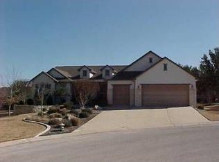 119 Grapevine Ln, Georgetown, TX 78633