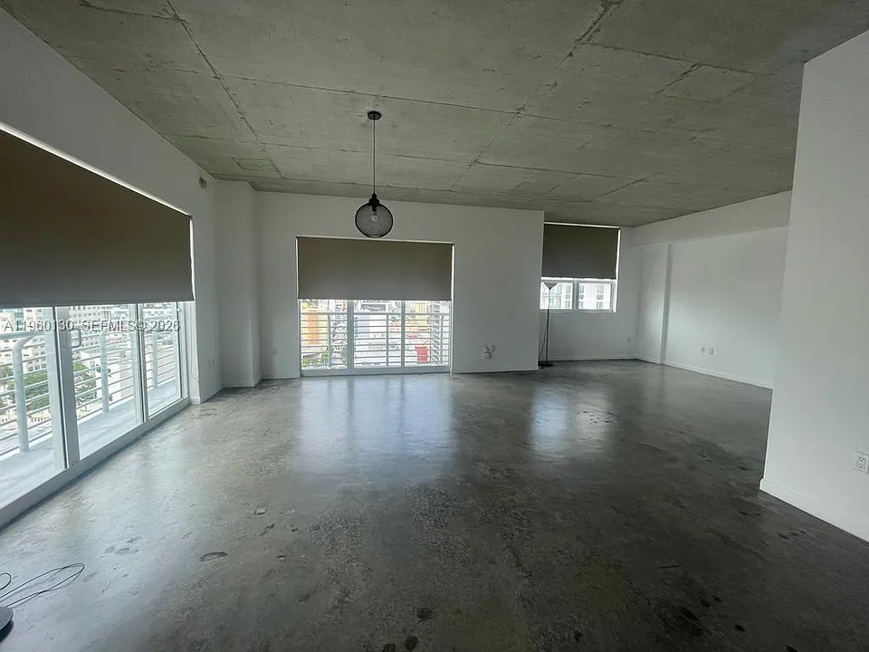 133 NE 2nd Ave #1813