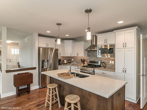 5th image of 2803 Sw Prairie Trail Parkway