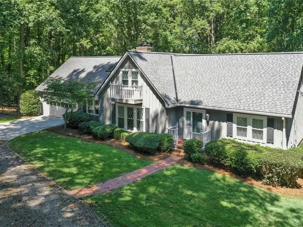 292 Still Branch Dr, Canton, GA 30115