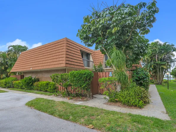 825 Center Street #12a, Jupiter, FL 33458