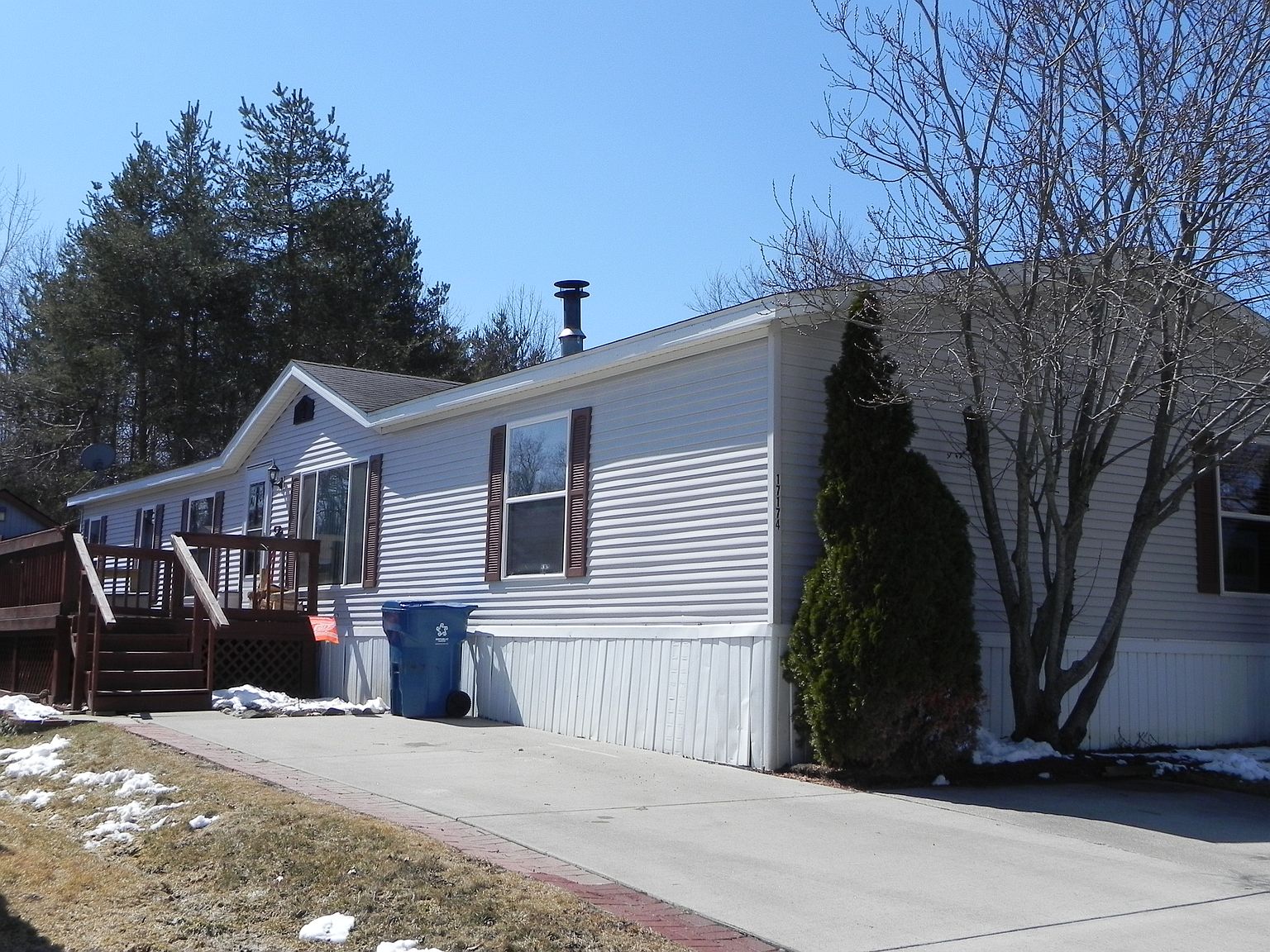 17174 Louise Dr, Davisburg, MI 48350 Zillow