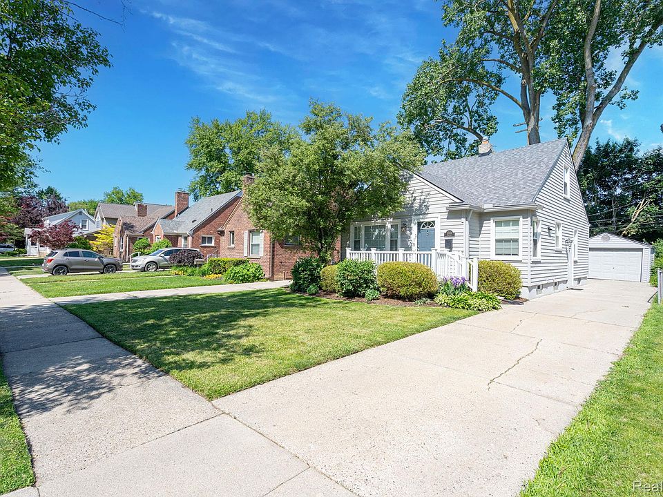 1st image of 2036 Gardner Ave