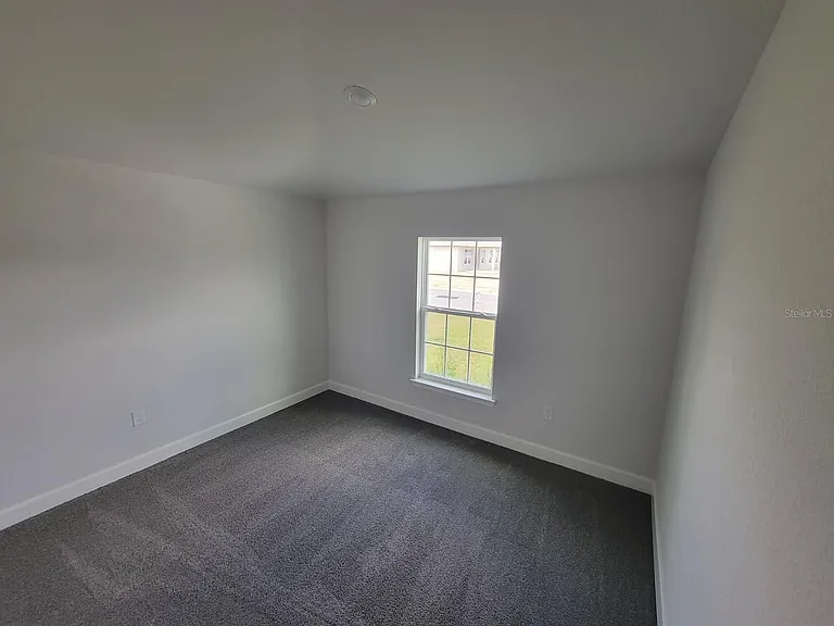 2170 NW 23rd Loop — Photo 4