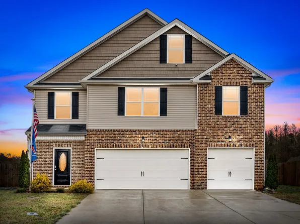 1089 Black Oak Cir, Clarksville, TN 37042