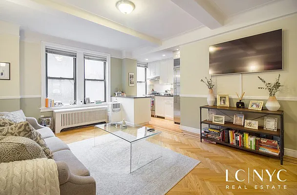 Rented by Keller Williams NYC | media 9