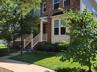 8712 Libeau Dr, Manassas, VA 20110