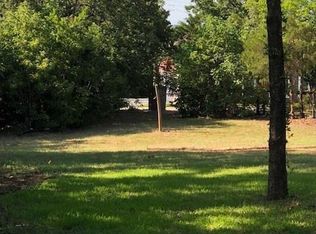 2433 Lakeshore Dr, Grapevine, TX 76051