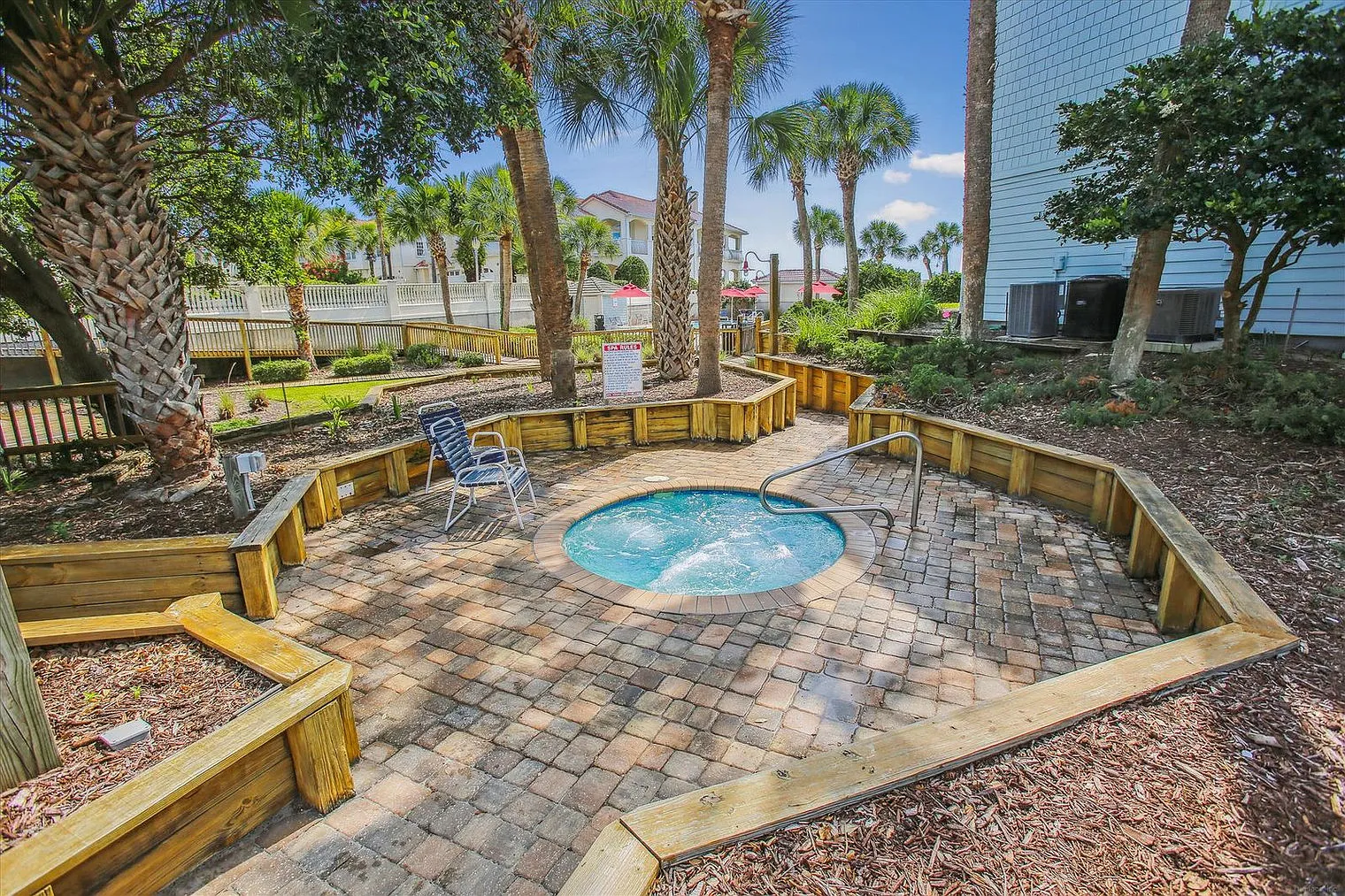 1 bed, 1.0 bath, 301 sqft, $2,080 — Photo 4