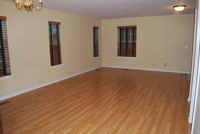 1st image of 1127 Orleans Dr #1127